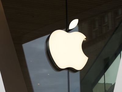 Apple y Google lanzaran software para rastrear contagios